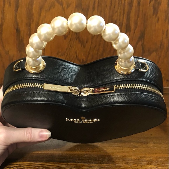 NWT-Kate Spade-Love Shack Heartđź–¤Crossbody-Faux Pearl Handle-Strap-Black-$399 - Picture 7 of 16